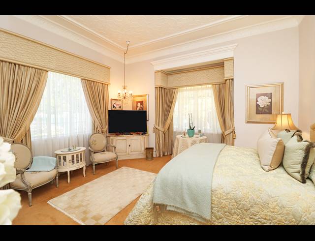 3 BEDROOM HOUSE FOR SALE IN KENSINGTON